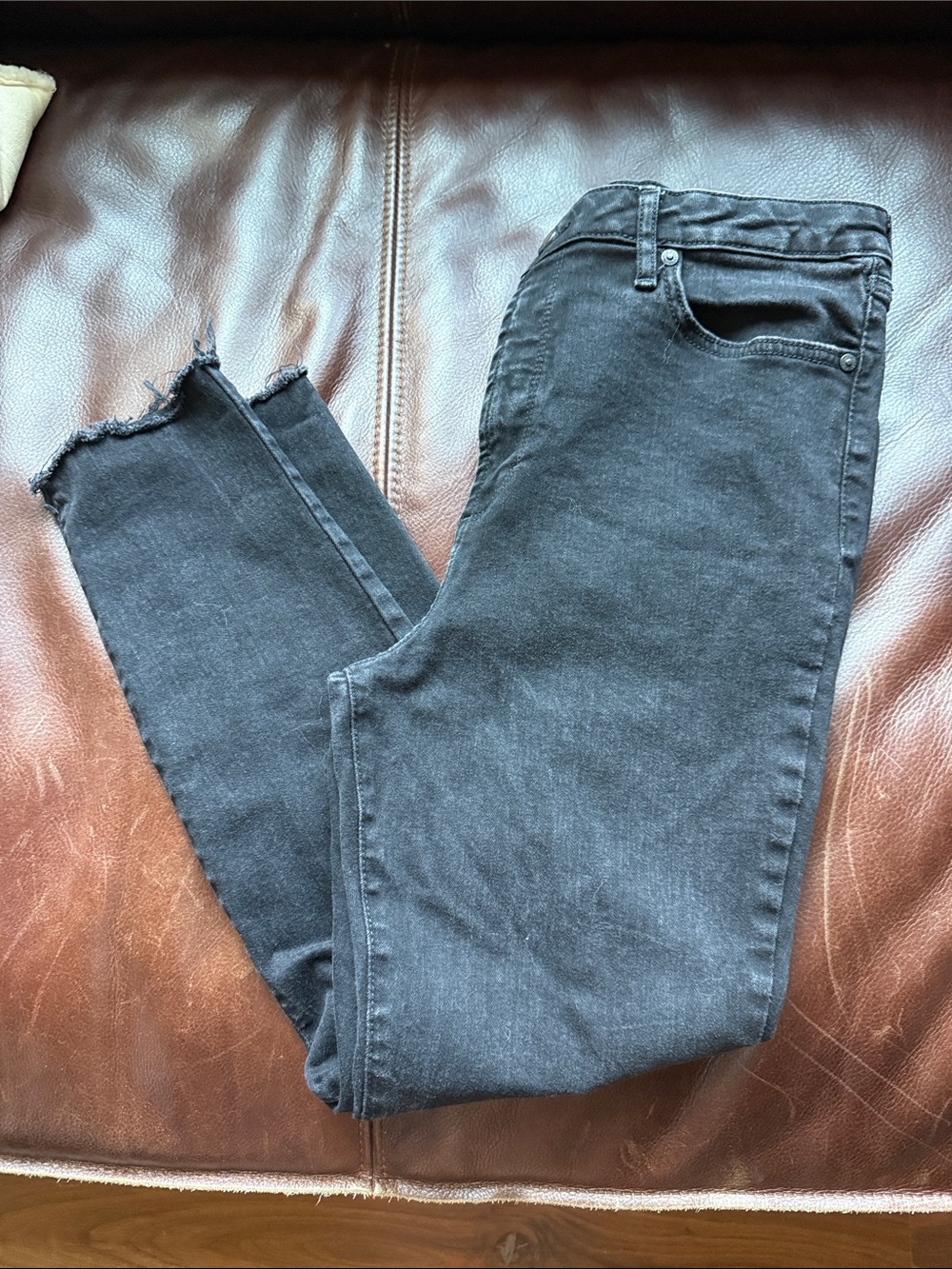 Avec Les Filles Black Cropped Ankle Jeans with Raw Hem